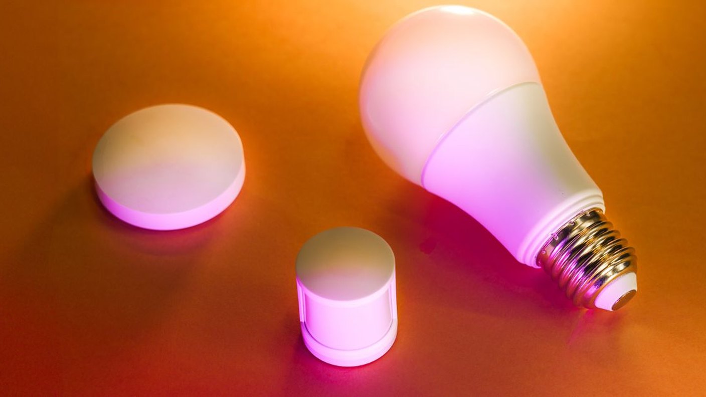 Philips Hue vs Govee: Which Smart Lights Win?